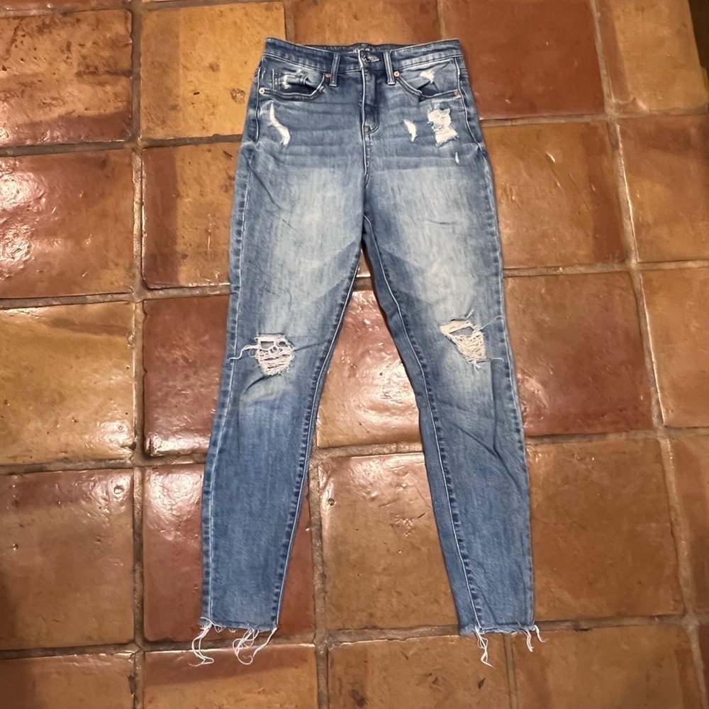 Wild Fable High Rise Skinny Distressed Rough Hem Jeans Size 2 Women’s